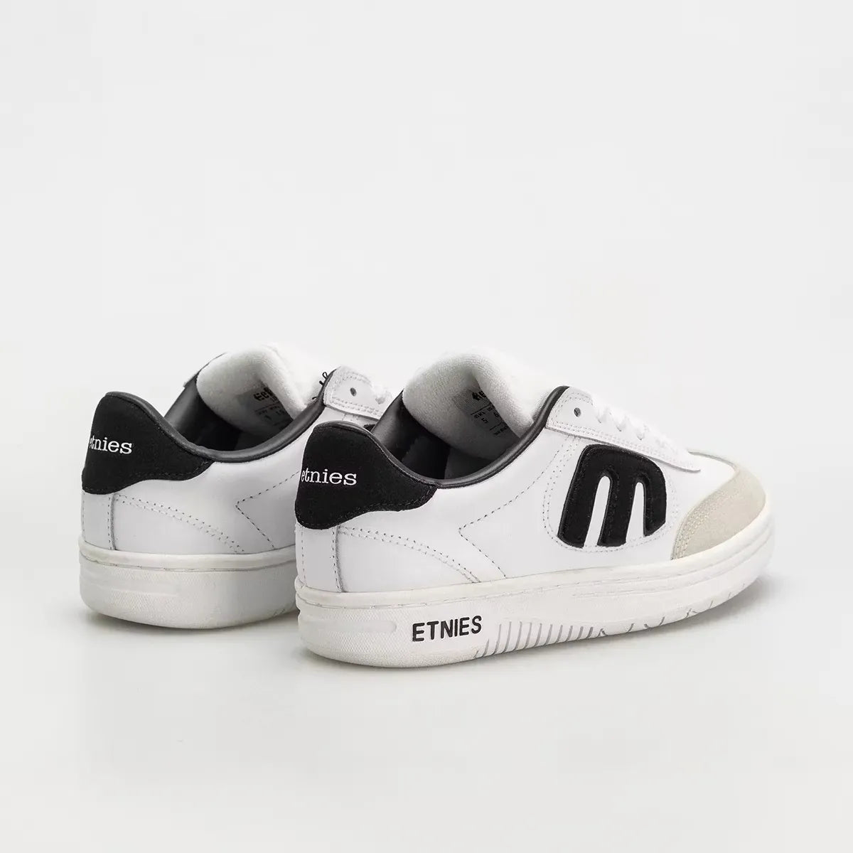 Locut white/black – skate shoes | etnies Official Low-Top Shoe Etnies Skate Original Sustainability Gear