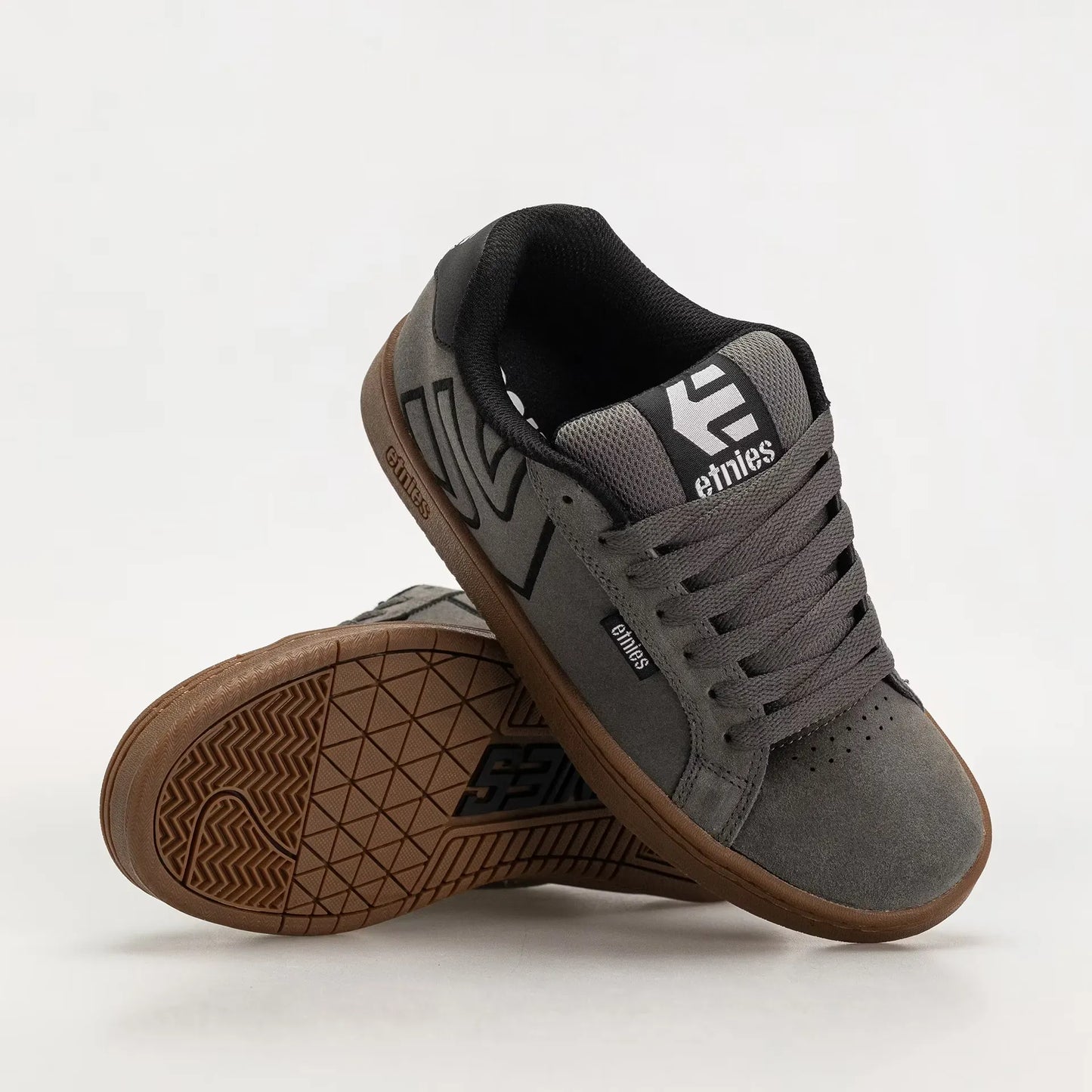 Fader Low - Top Skate Shoe Carbon | etnies Official Low-Top Shoe Etnies Skate Original Sustainability Gear