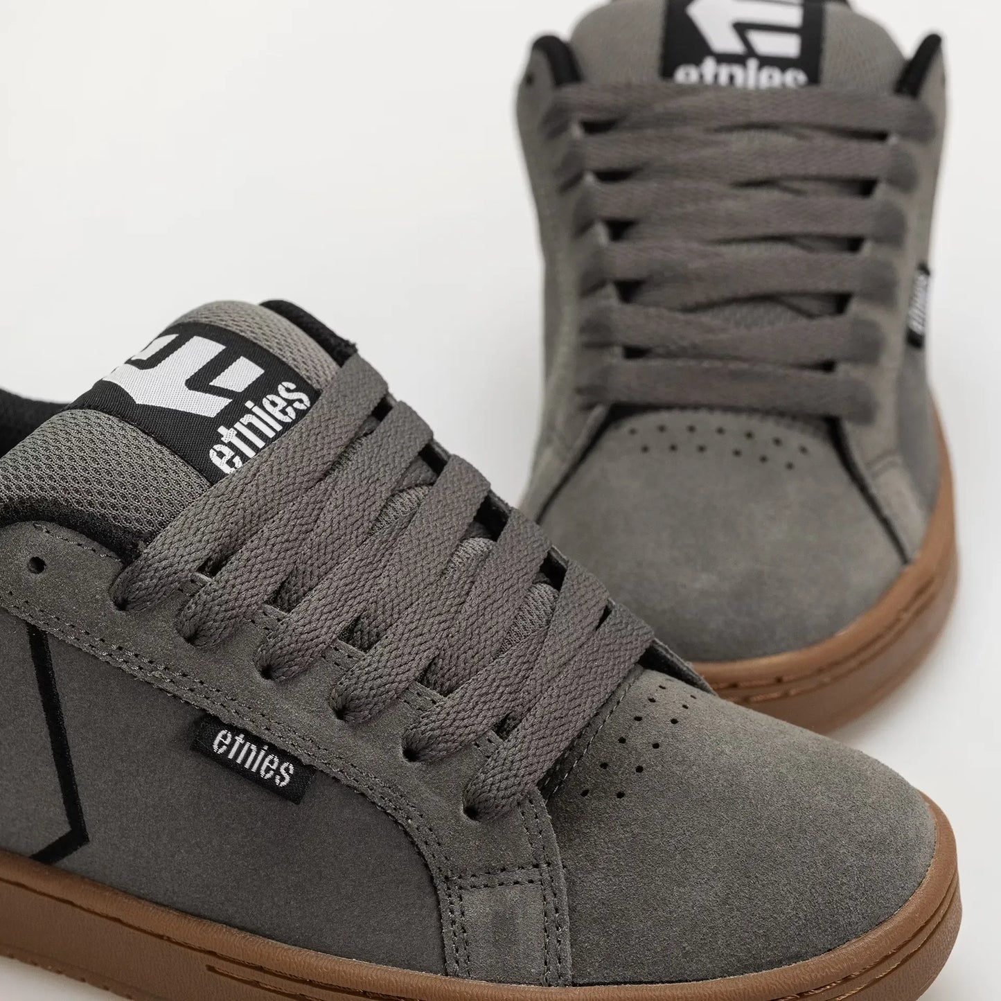 Fader Low - Top Skate Shoe Carbon | etnies Official Low-Top Shoe Etnies Skate Original Sustainability Gear