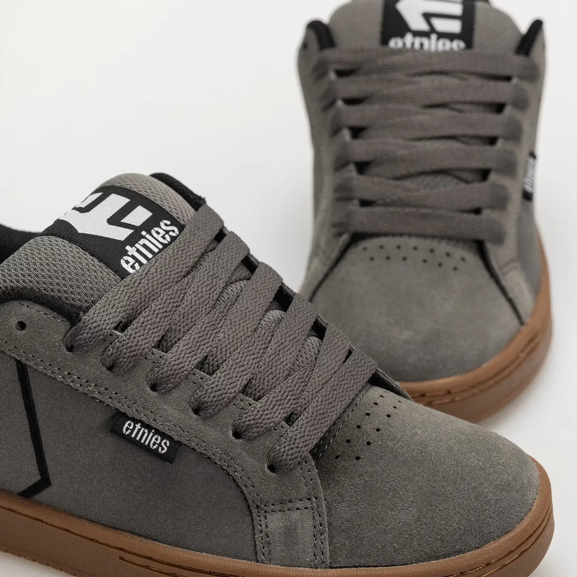Fader Low - Top Skate Shoe Carbon | etnies Official Low-Top Shoe Etnies Skate Original Sustainability Gear