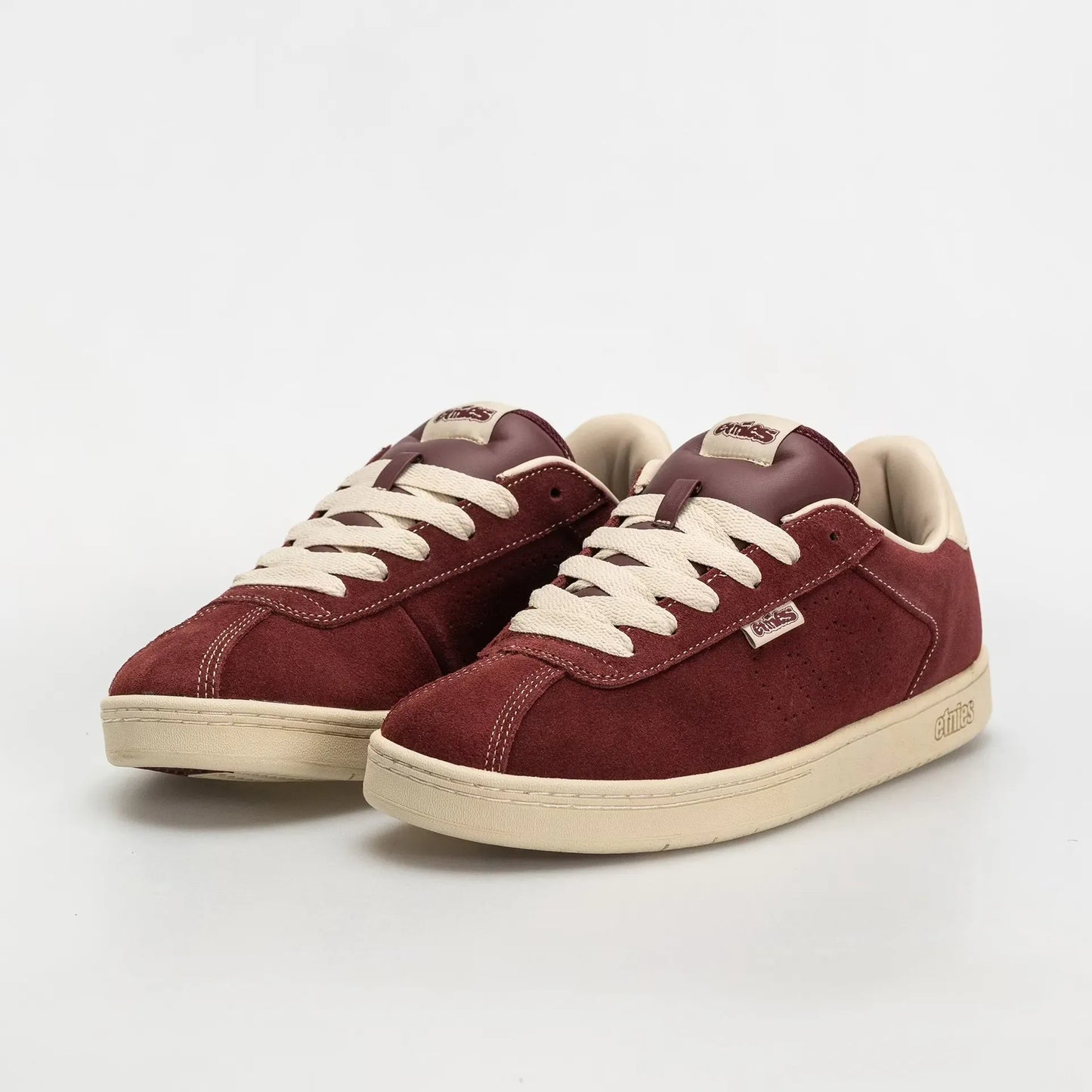 Scam Skate Shoe Burgundy Tan Low - Top | etnies Official Low-Top Shoe Etnies Skate Original Sustainability Gear