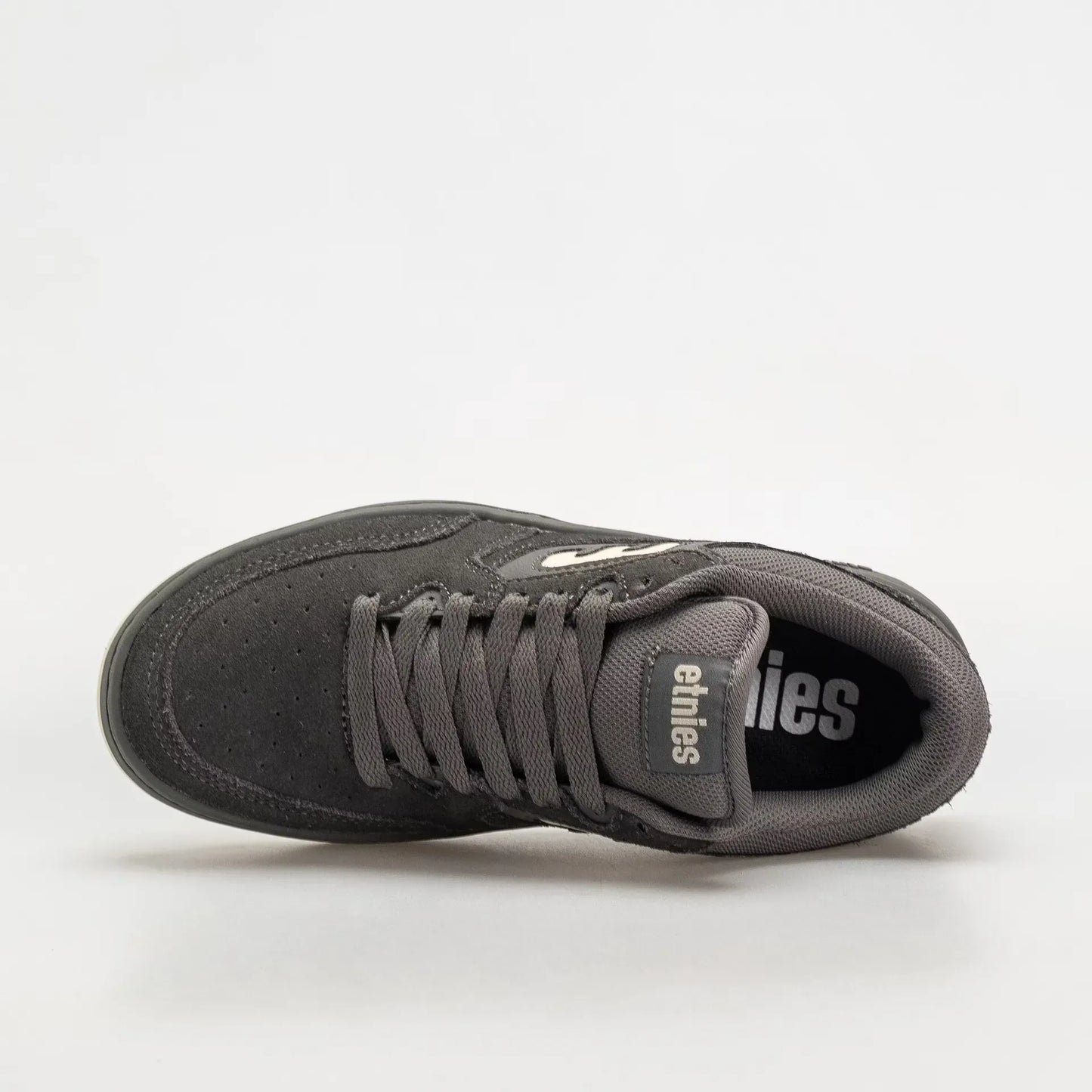 Loot Low - Top Dark Grey Skate Shoe Fit | etnies Official Low-Top Shoe Etnies Skate Original Sustainability Gear