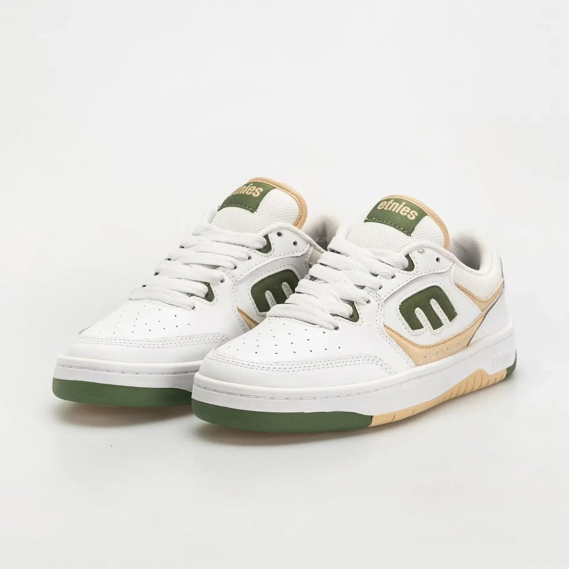 Loot Low - Top Shoe White Green Comfort | etnies Official Low-Top Shoe Etnies Skate Original Sustainability Gear