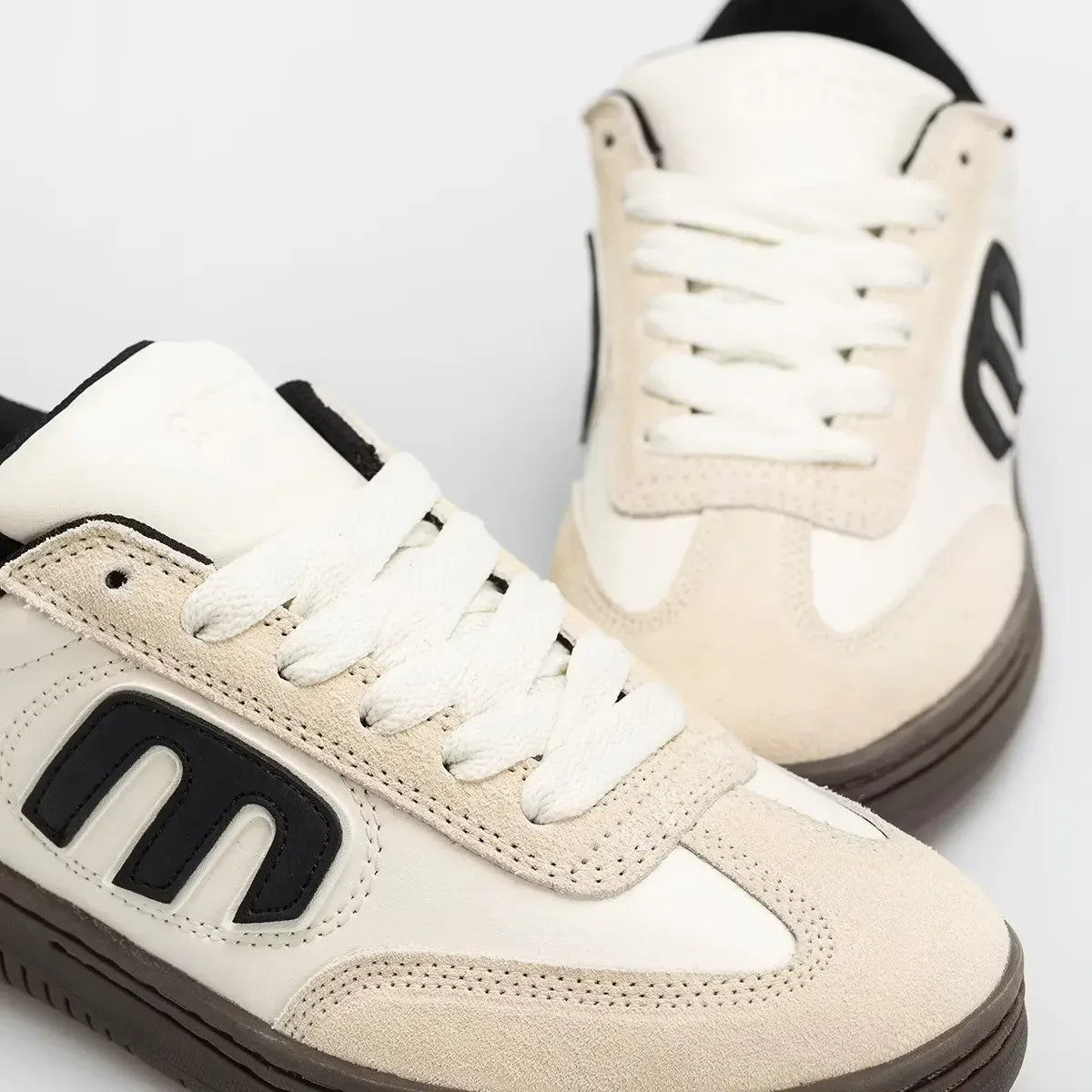 Locut Low - Top Skate Shoe White/Black/Gum | etnies Official Low-Top Shoe Etnies Skate Original Sustainability Gear