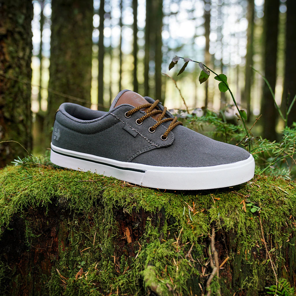 Etnies forest on sale