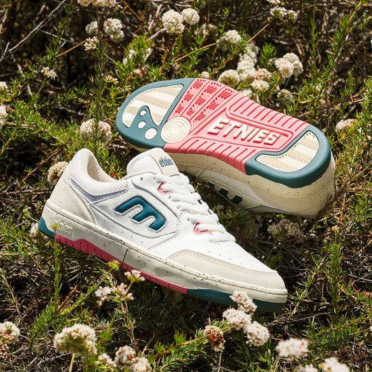 Loot Skate Low-Top Shoe - skateboarding | etnies Official Low-Top Shoe etnies Skate Original Sustainability Gear