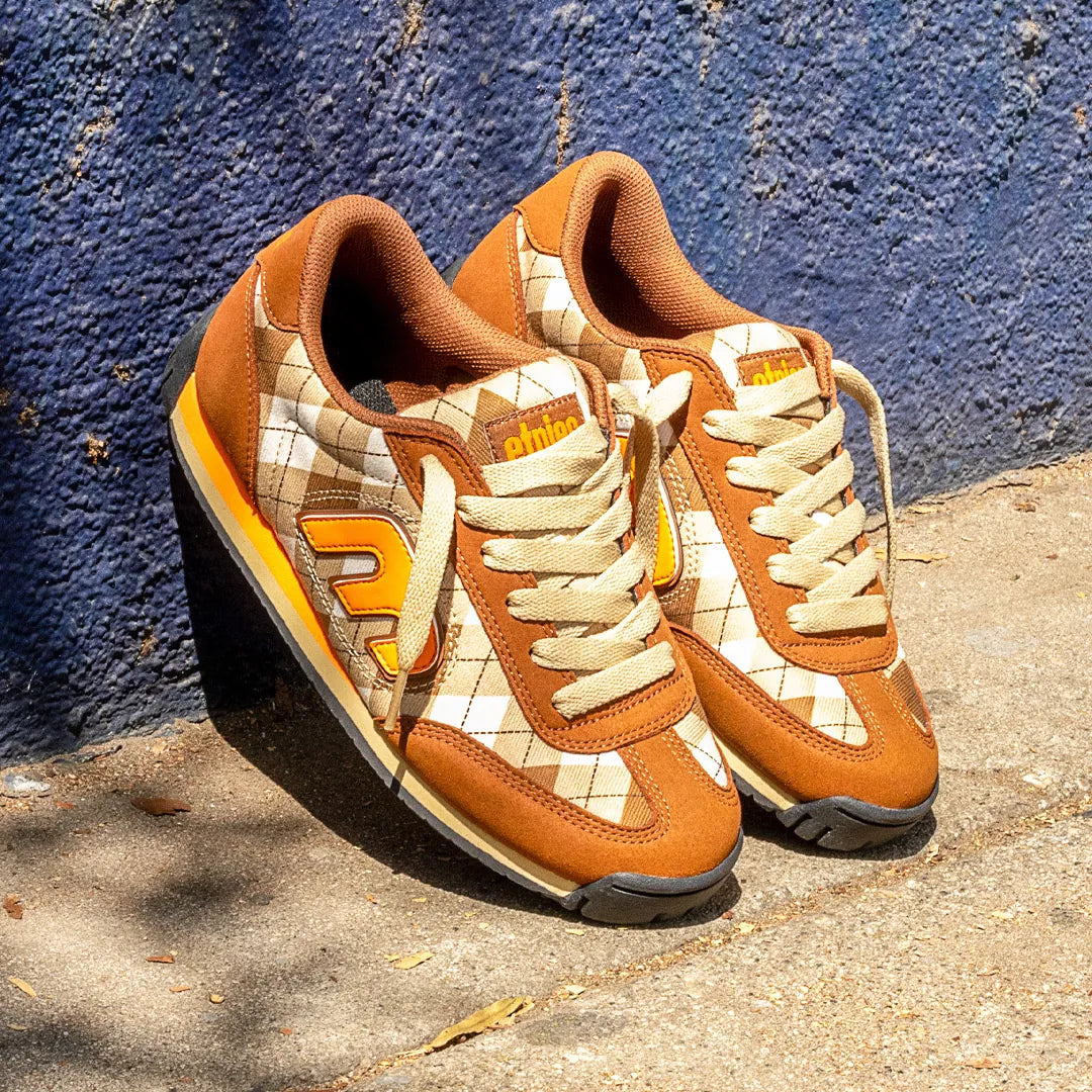 Brown Suede Skate Shoes – Locut 2K | etnies Official Canada etnies Skate Original Sustainability Gear