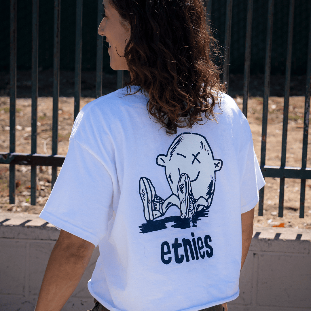White Etnies x FOS Graphic Tee | etnies Official Canada etnies Skate Original Sustainability Gear