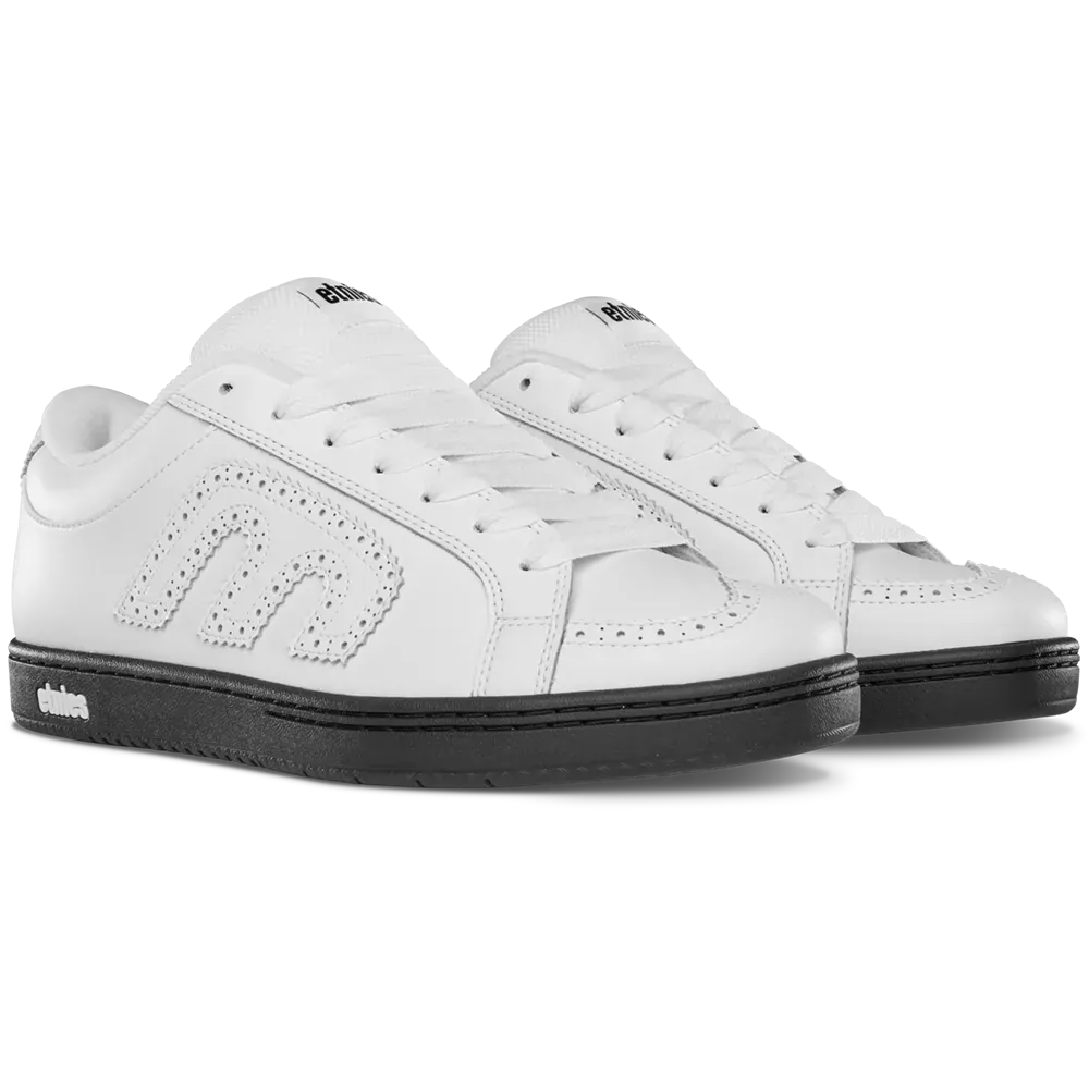 White Suede Skate Shoes – Kingpin | etnies Official Canada etnies Skate Original Sustainability Gear