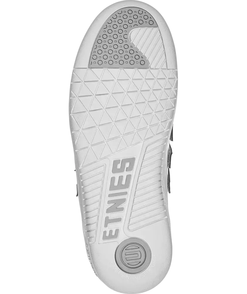 Locut Skate Low-Top Shoe - skateboarding | etnies Official Low-Top Shoe etnies Skate Original Sustainability Gear