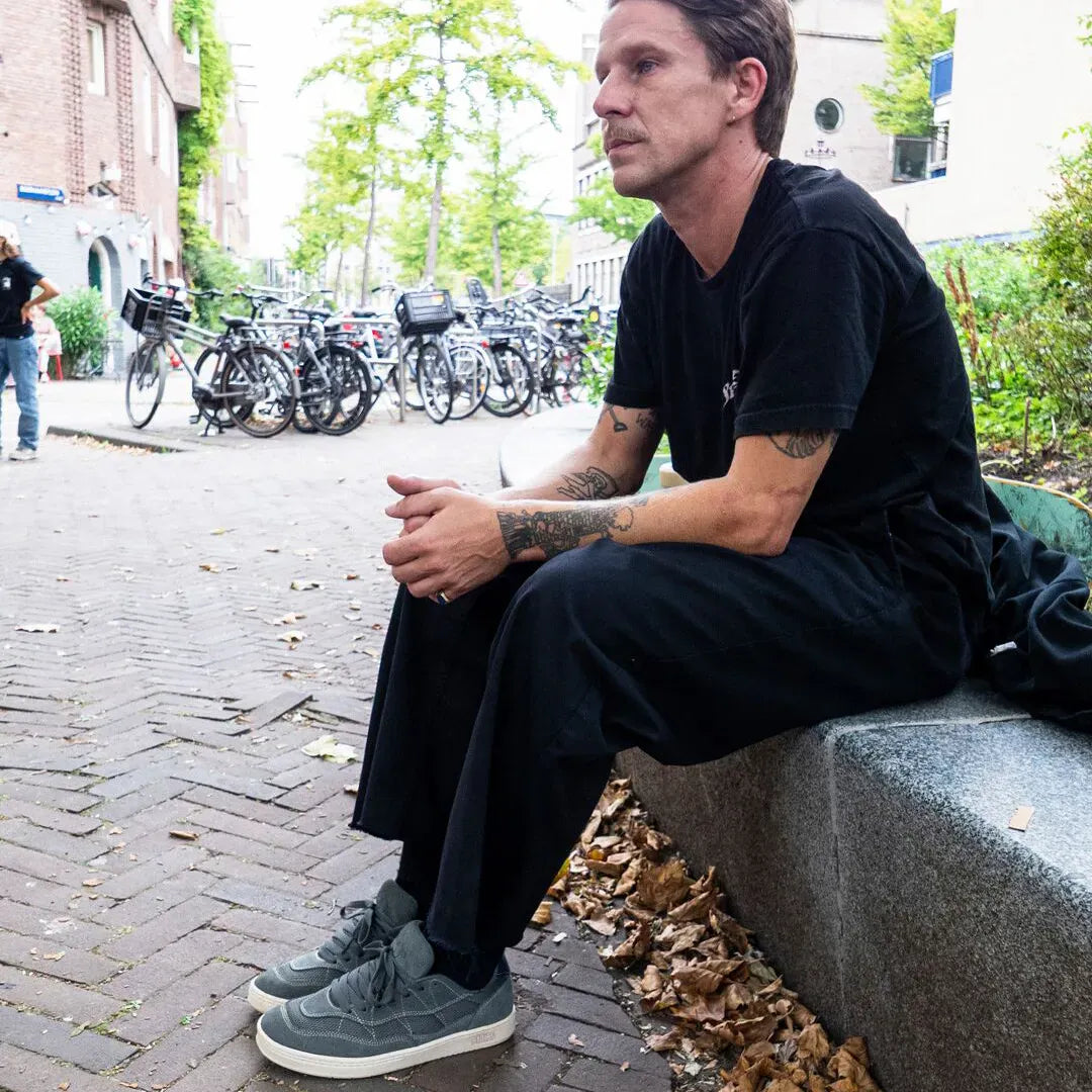 Snake Low - Top Shoe Dark Grey Skate Shoe | etnies Official Low-Top Shoe Etnies Skate Original Sustainability Gear