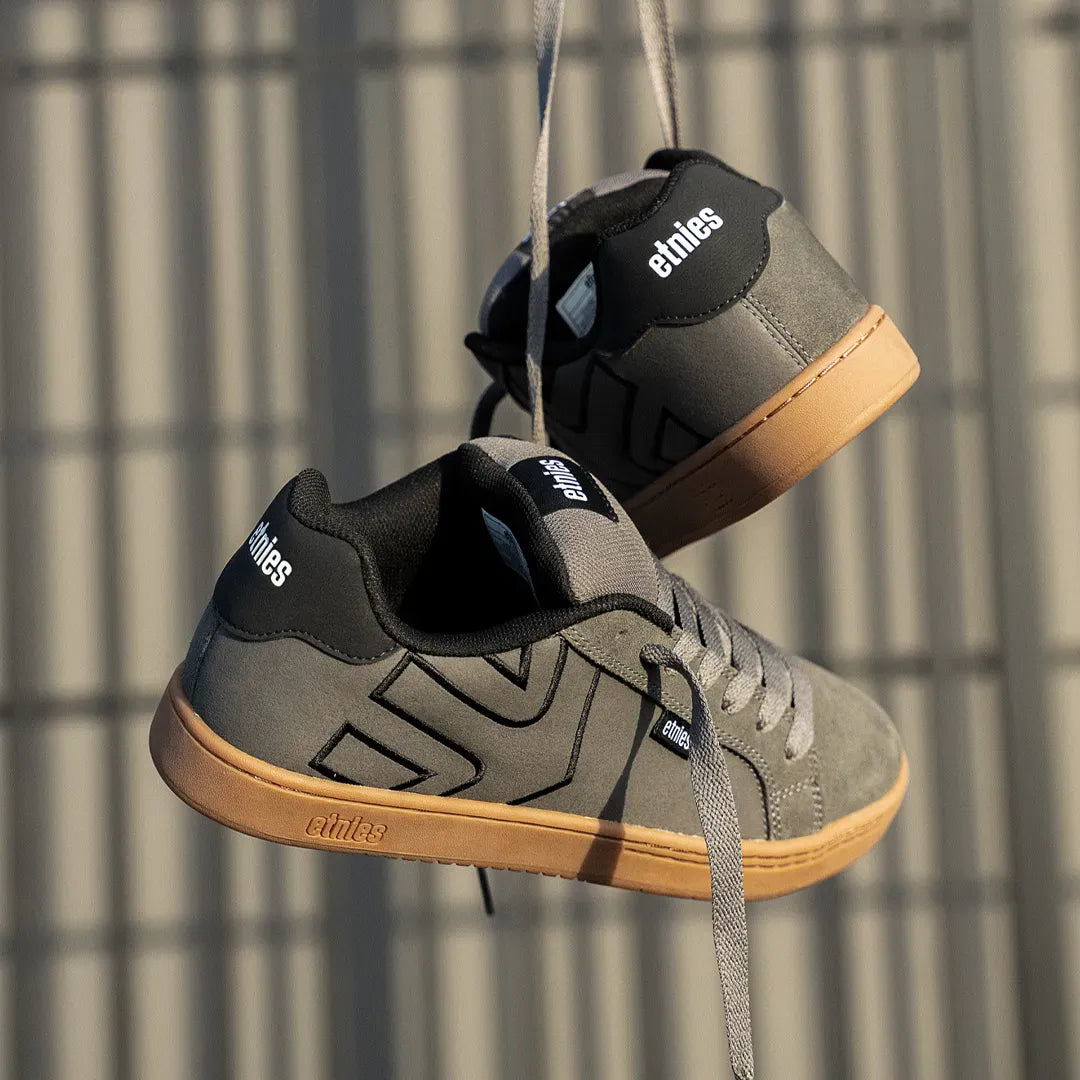 Fader Skate Low-Top Shoe | etnies Skateboarding Low-Top Shoe Etnies Skate Original Sustainability Gear