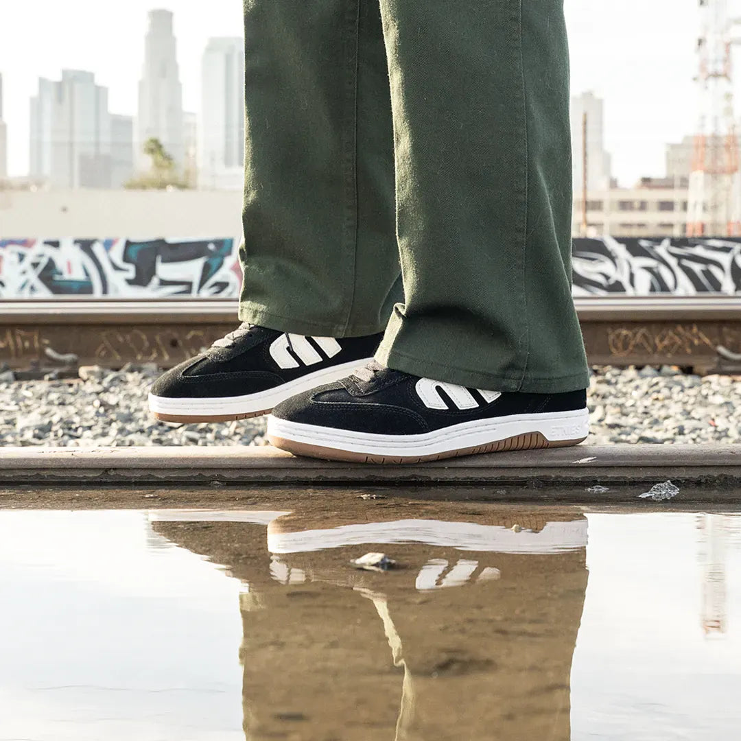 Locut Low-Top Shoe Etnies Skate Original Sustainability Gear